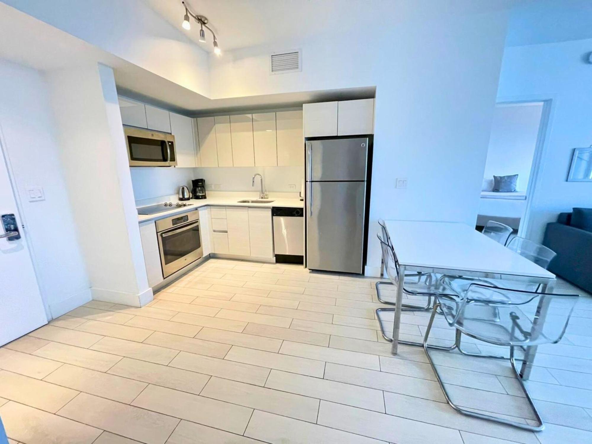 Mvr Apartments At Beachwalk Resort Hallandale Beach Exterior foto