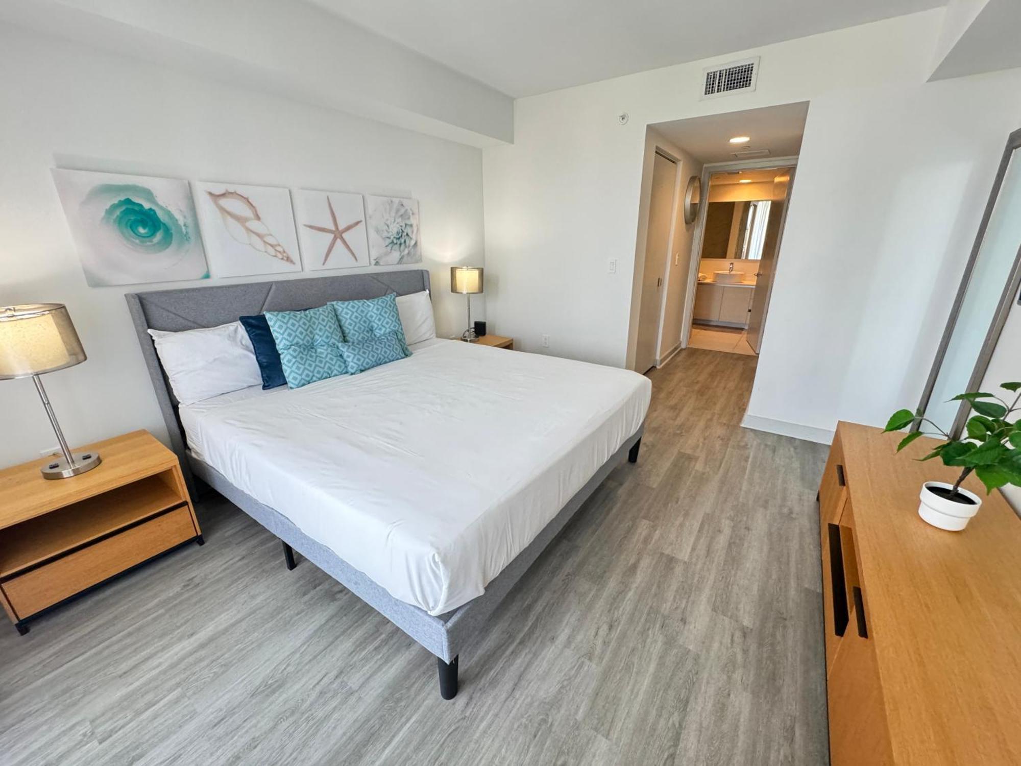 Mvr Apartments At Beachwalk Resort Hallandale Beach Exterior foto